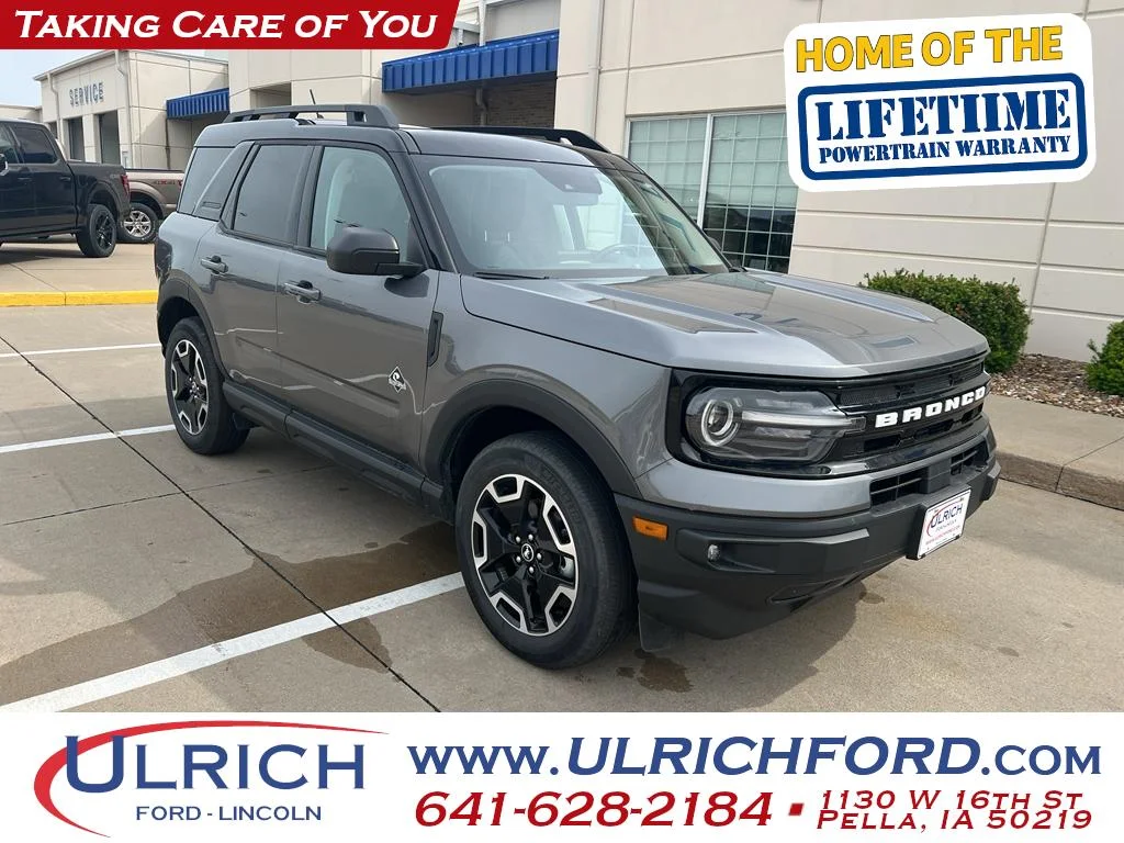 2023 Ford Bronco Sport Outer Banks 4X4's photo