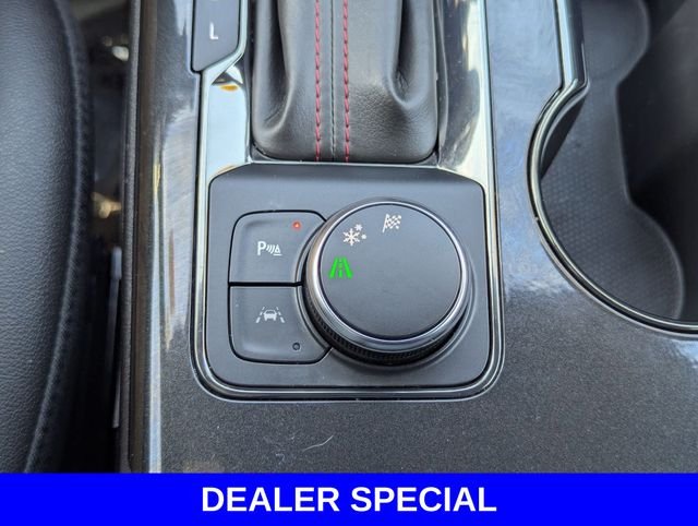 Used 2025 Gray Chevrolet RS image 21