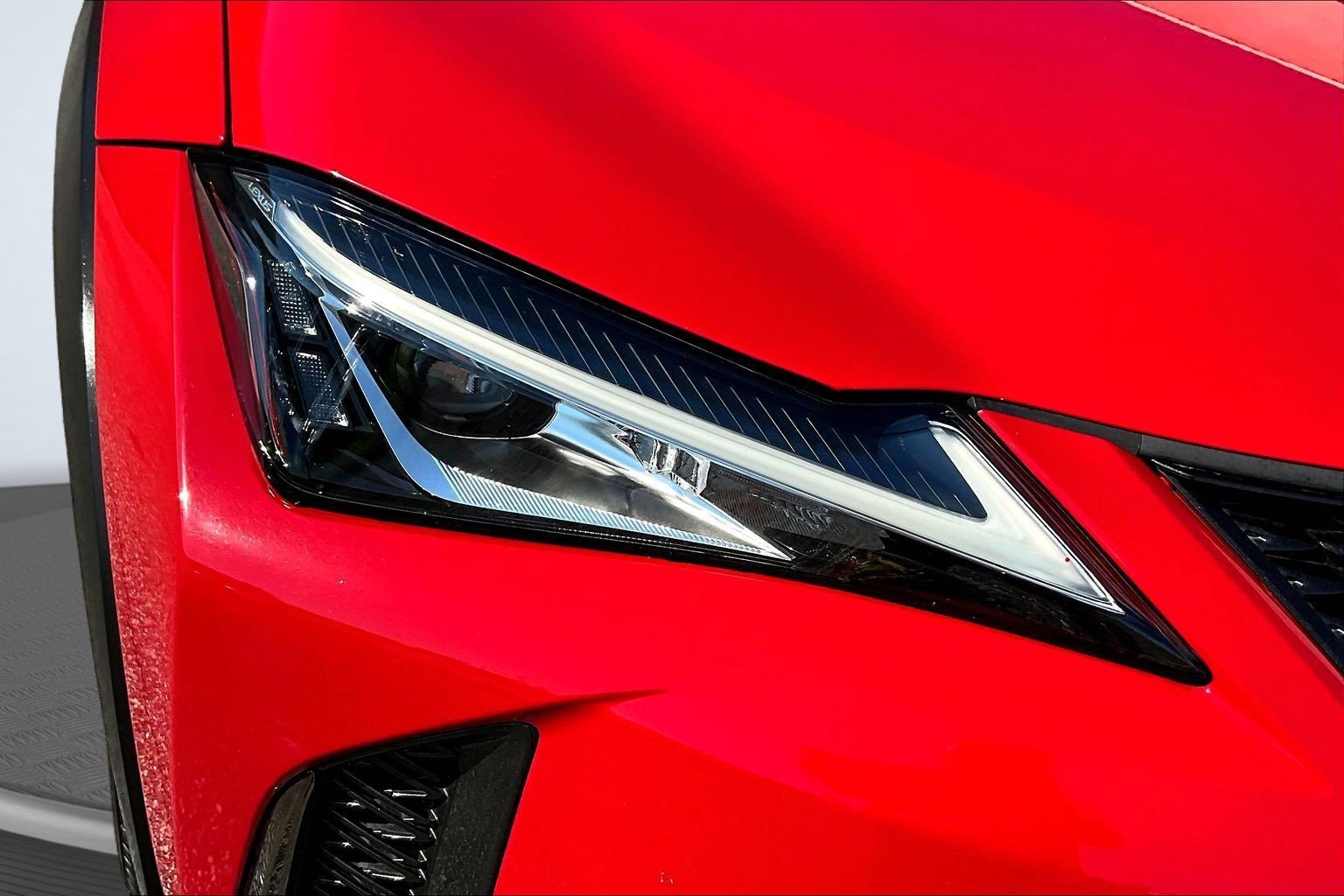 Used 2019 Red Lexus 200 F SPORT image 28