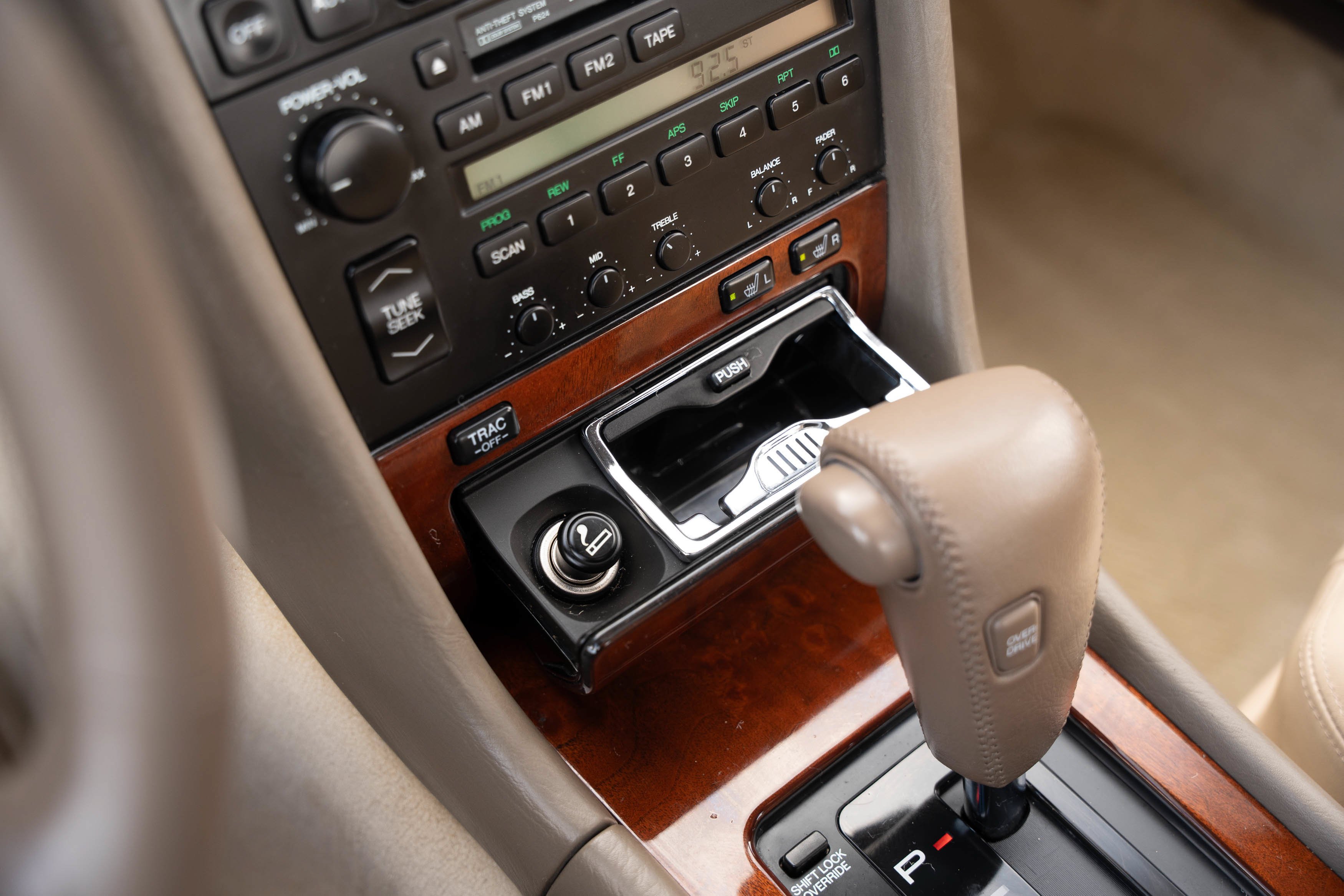 Used 1992 White Lexus 400 image 12