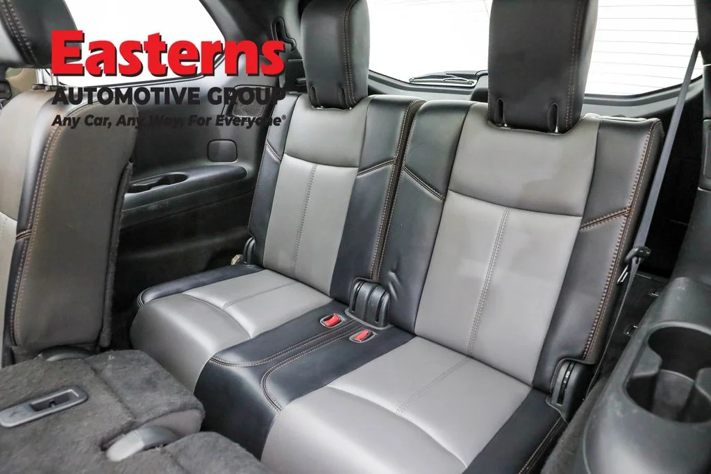 Used 2020 Blue Nissan SL image 26