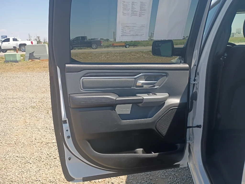 Used 2022 Bright White Clearcoat Ram Big Horn image 19