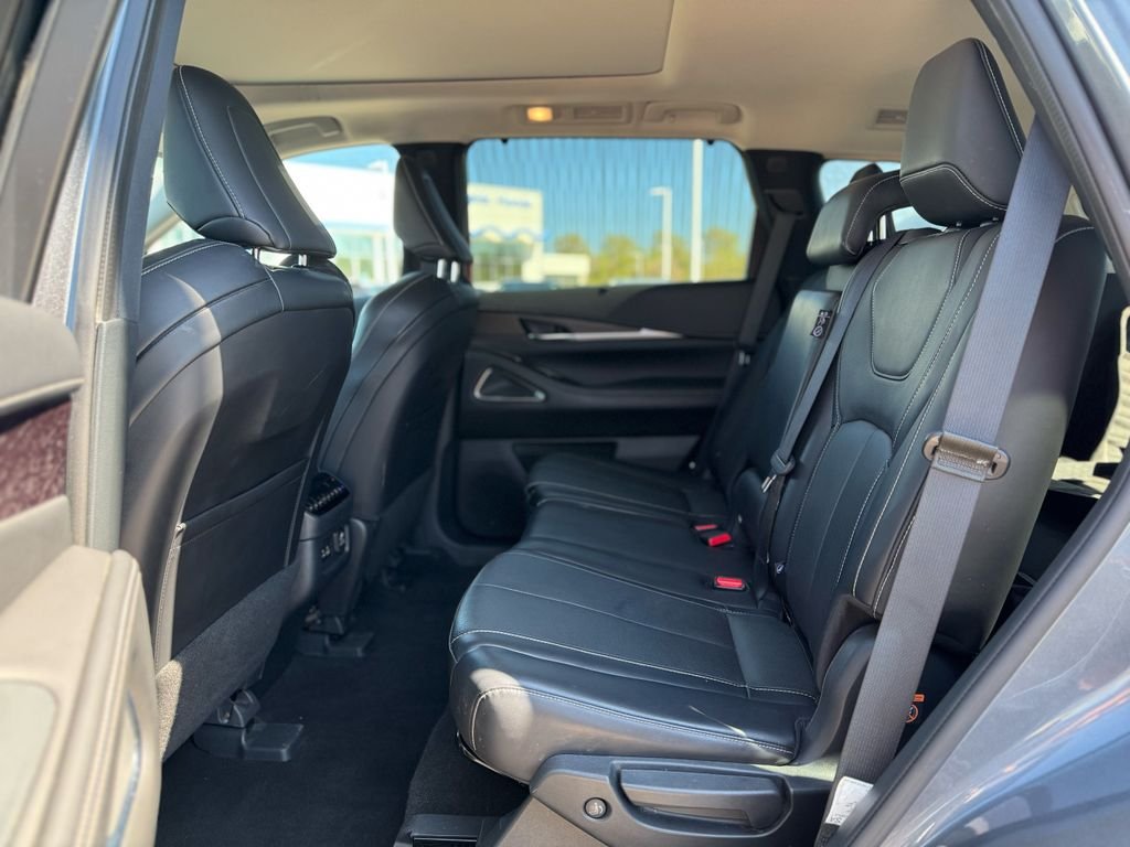 2023 INFINITI QX60 Sensory - Photo 14