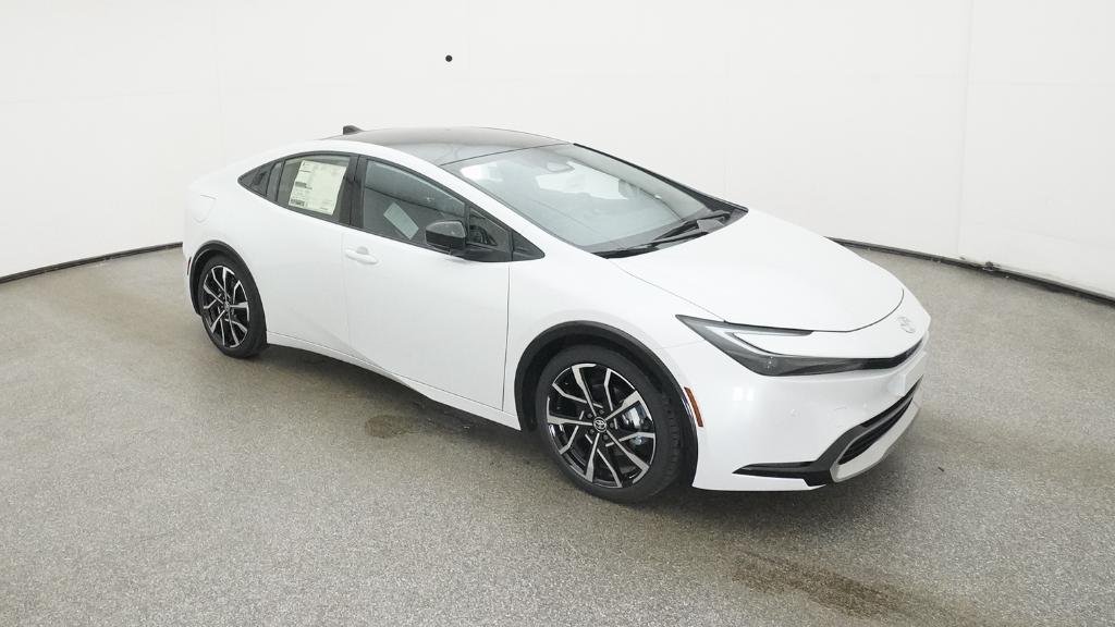 New 2026 Wind Chill Pearl Toyota XSE Premium image 70