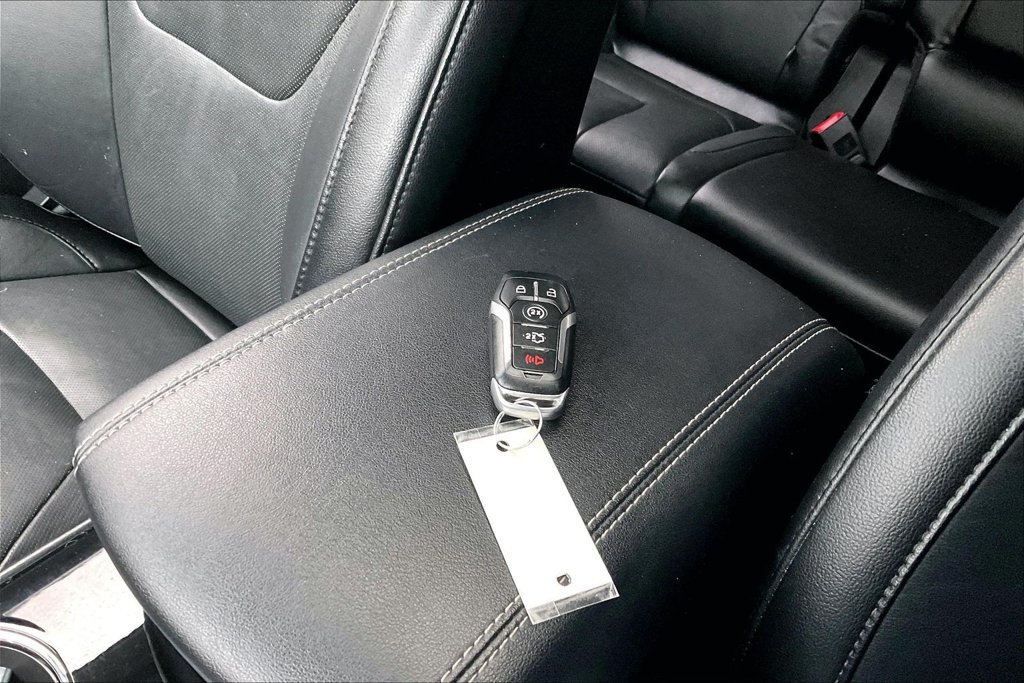 Used 2016 Gray Ford Titanium image 11