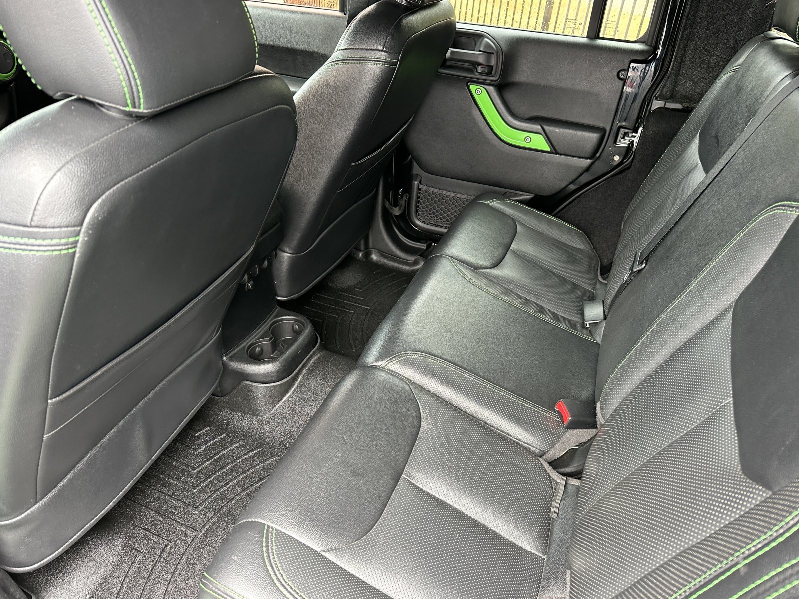 Used 2016 Black Clearcoat Jeep Sport image 14