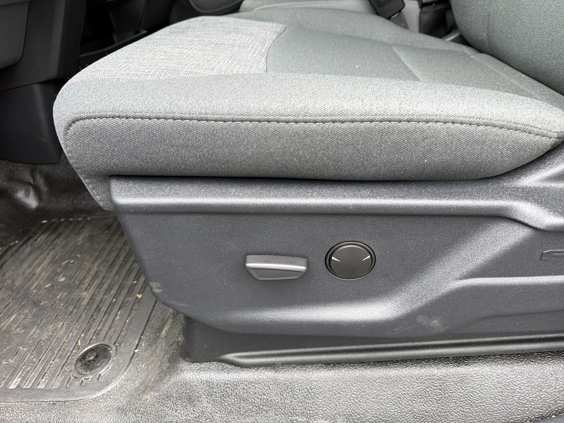New 2026 Agate Black Metallic Ford F-350® XLT image 18