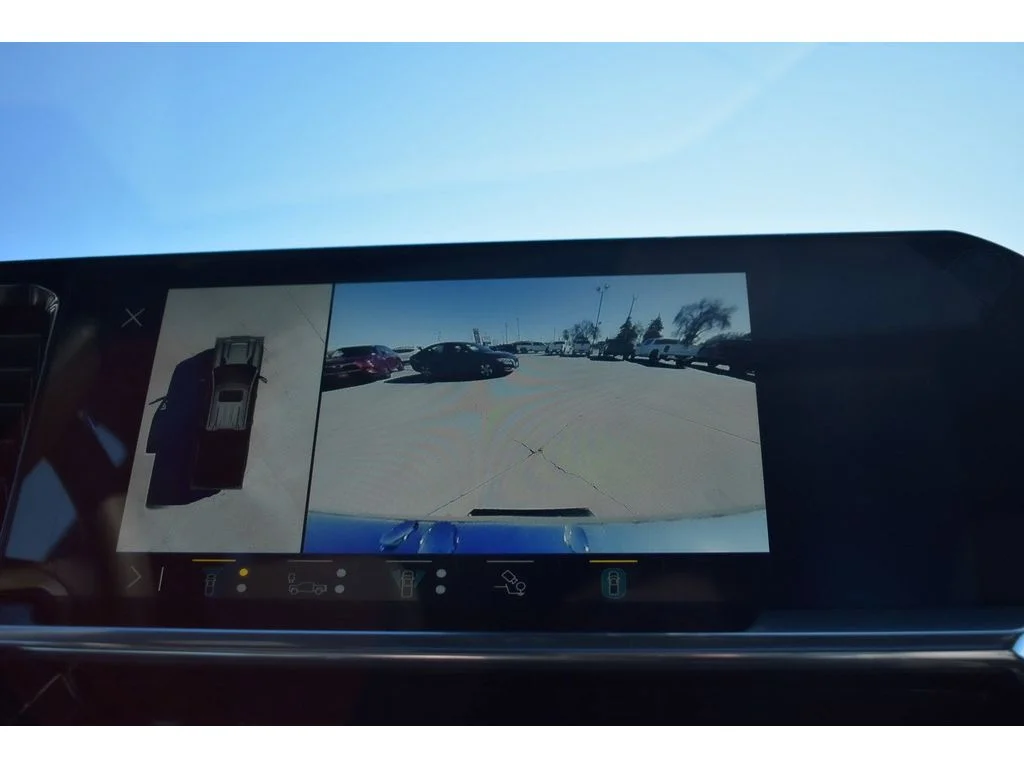 2025 Chevrolet Silverado 3500 HD LTZ - Photo 26