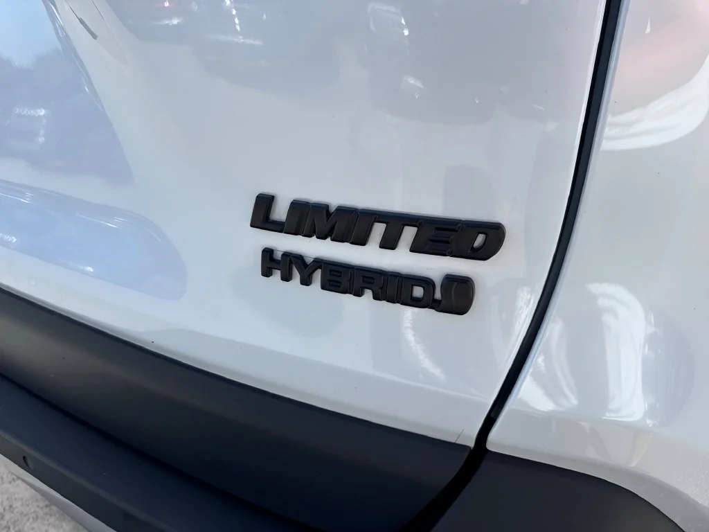 Used 2023 Beige Toyota Limited image 5
