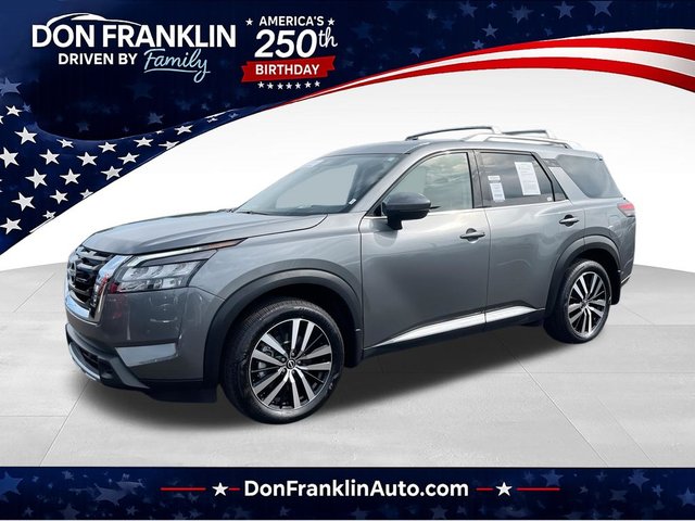 2025 Nissan Pathfinder Platinum