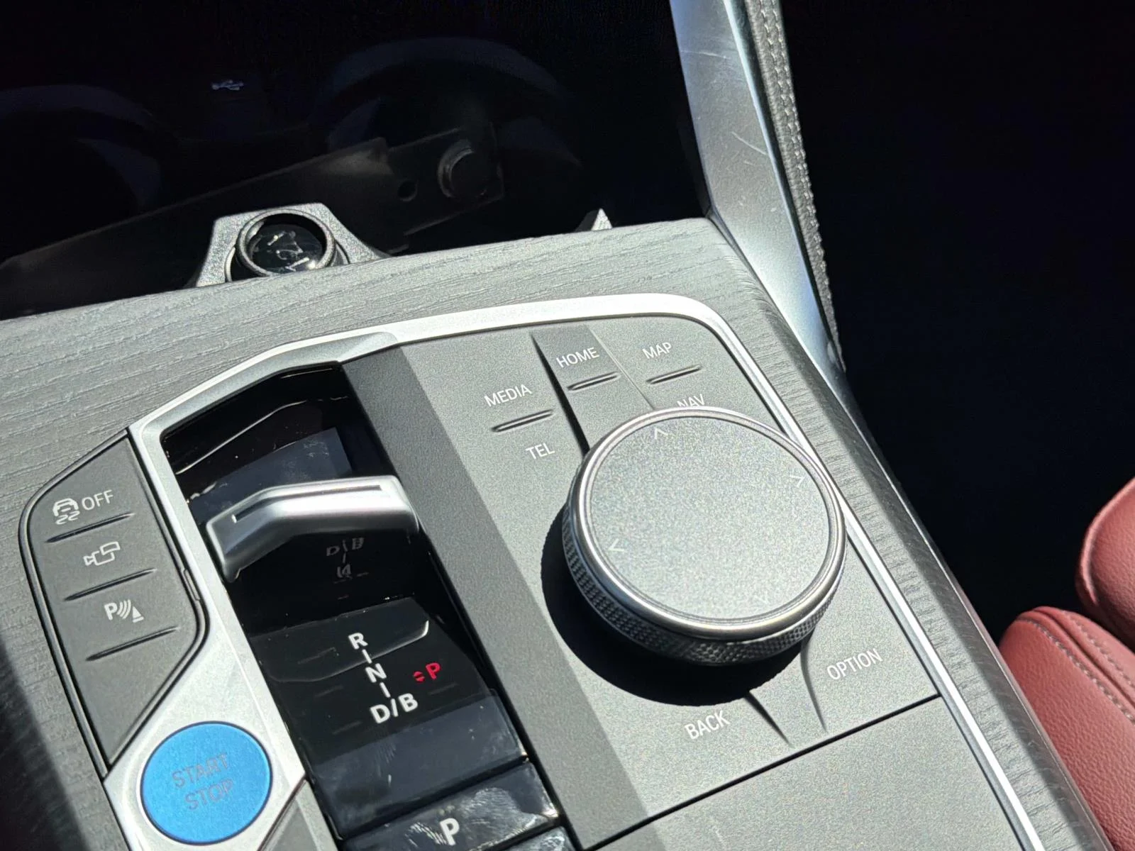 New 2026 Brooklyn Grey Metallic BMW eDrive40 image 23