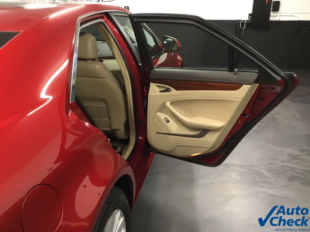 Used 2011 Red Cadillac Luxury image 34