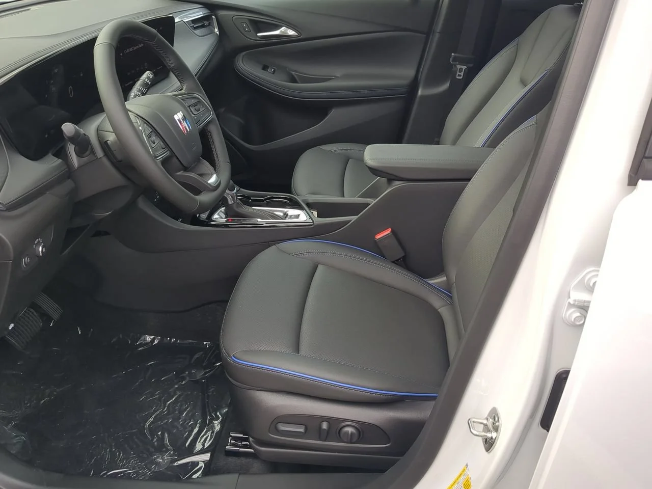 2026 Buick Encore GX Sport Touring - Photo 19