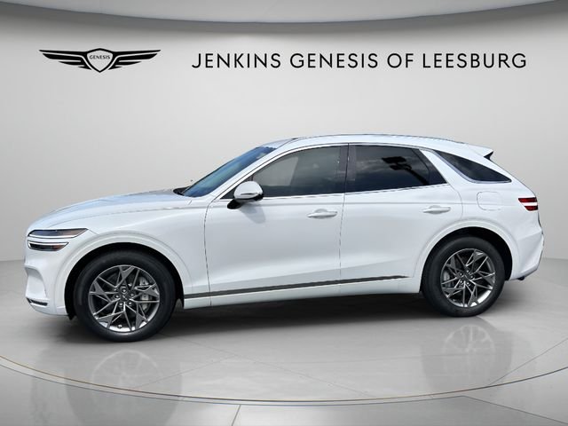 Used 2024 White Genesis 2.5T image 10