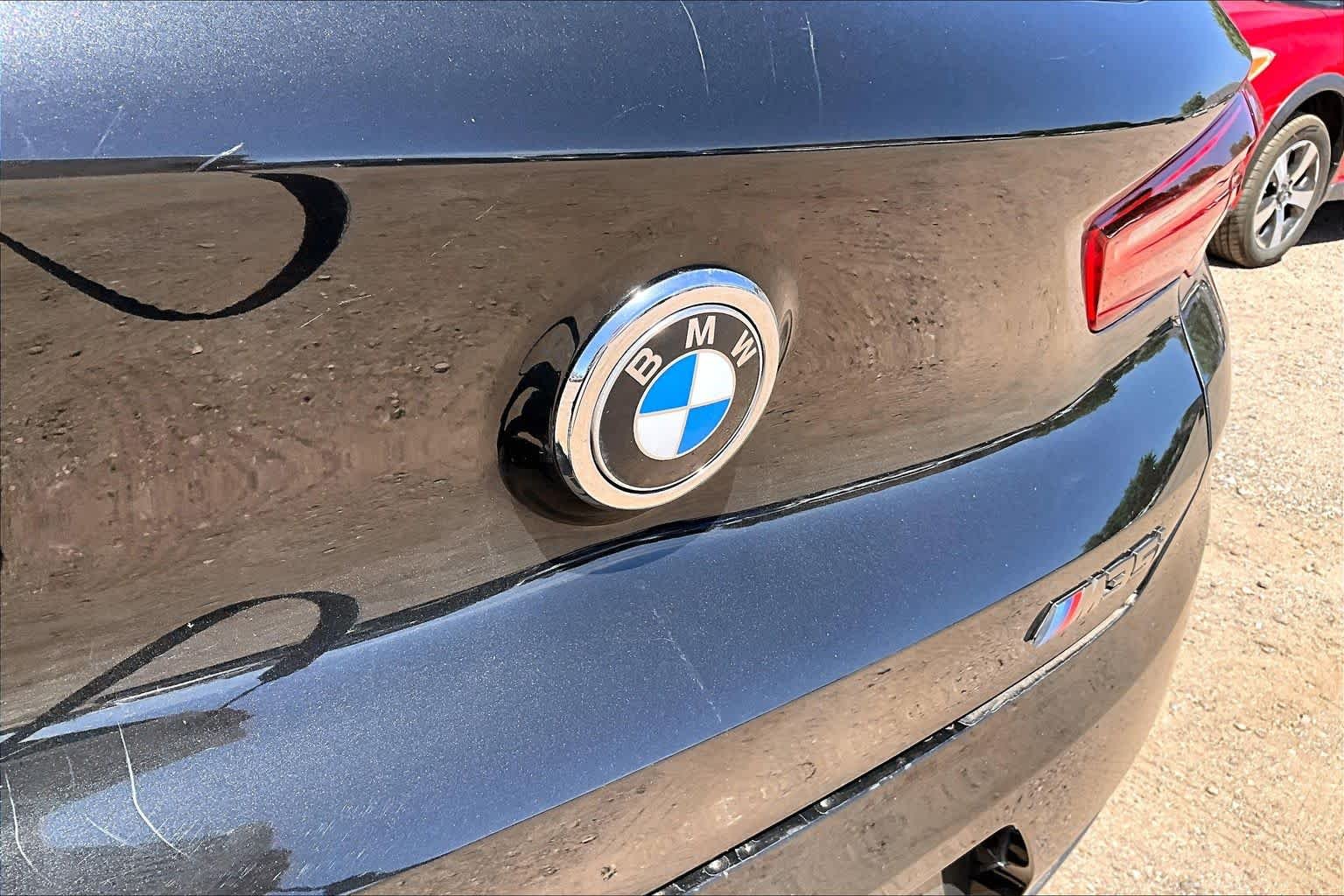 Used 2020 Black Sapphire Metallic BMW M35i image 28