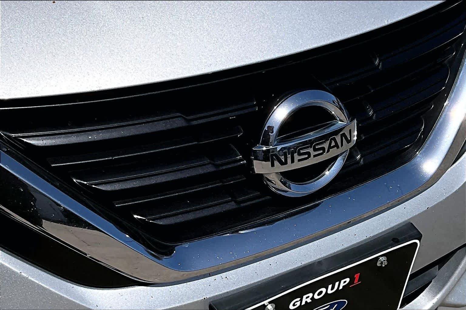 Used 2018 Brilliant Silver Nissan 2.5 S image 32