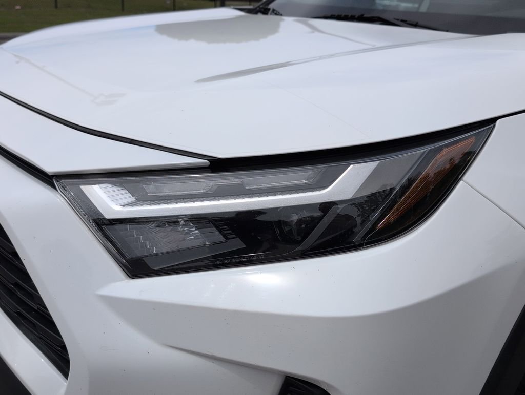 Used 2023 White Toyota XLE image 6
