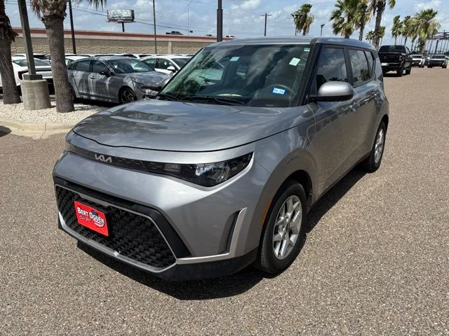 Used 2025 Gray Kia LX image 3