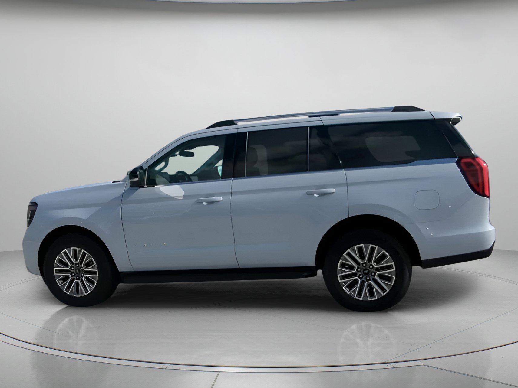 New 2026 Space Silver Metallic Ford Platinum® image 14