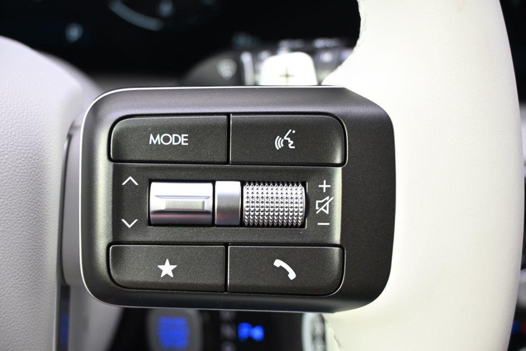 New 2026 White Pearl Hyundai SEL AWD image 34