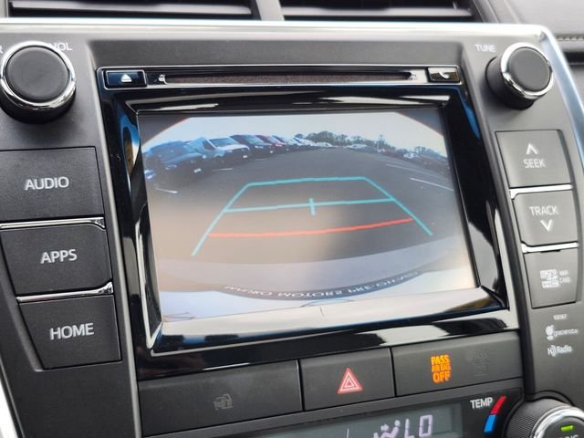 Used 2015 Gray Toyota XLE image 23