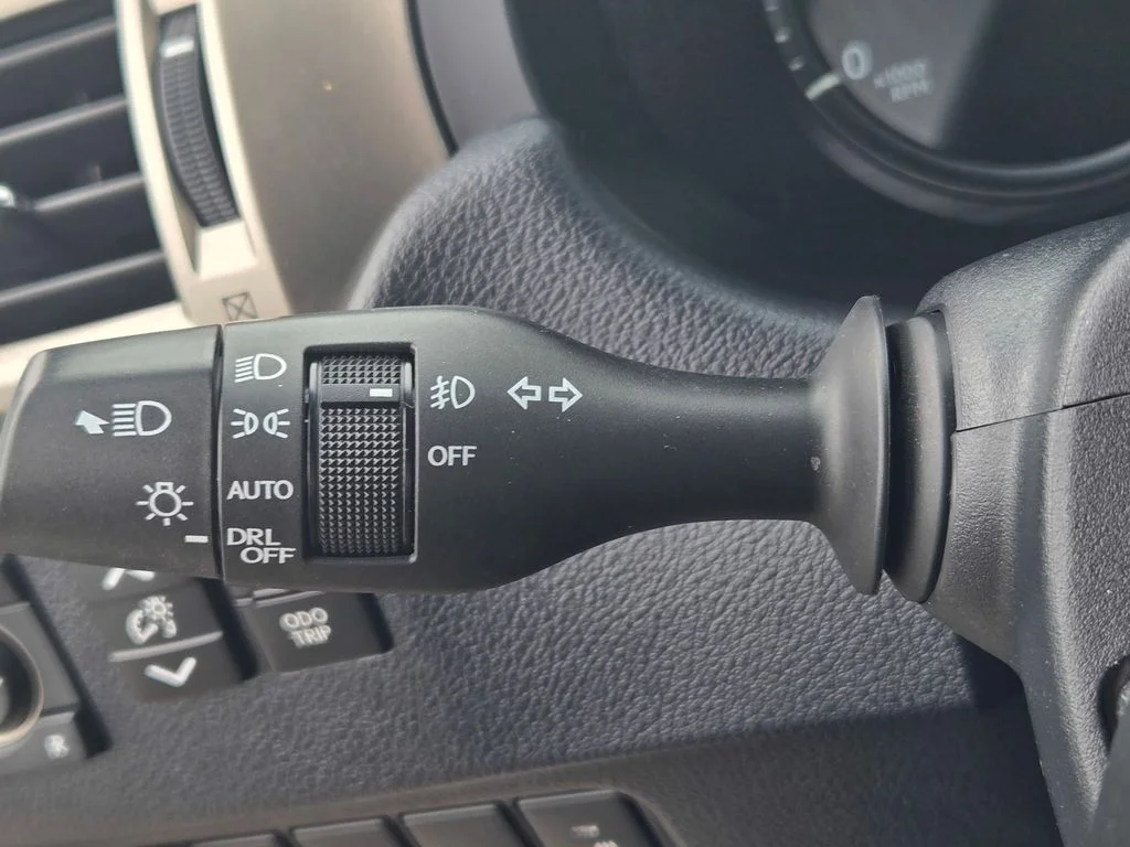 Used 2021 Gray Lexus 460 image 21