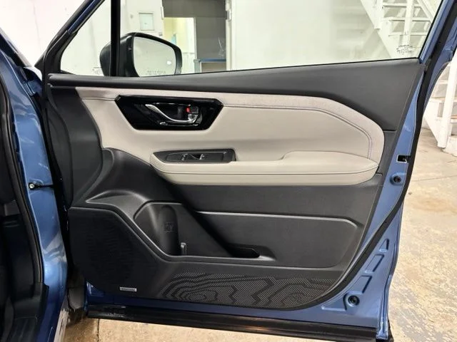Used 2025 Blue Subaru Limited image 22