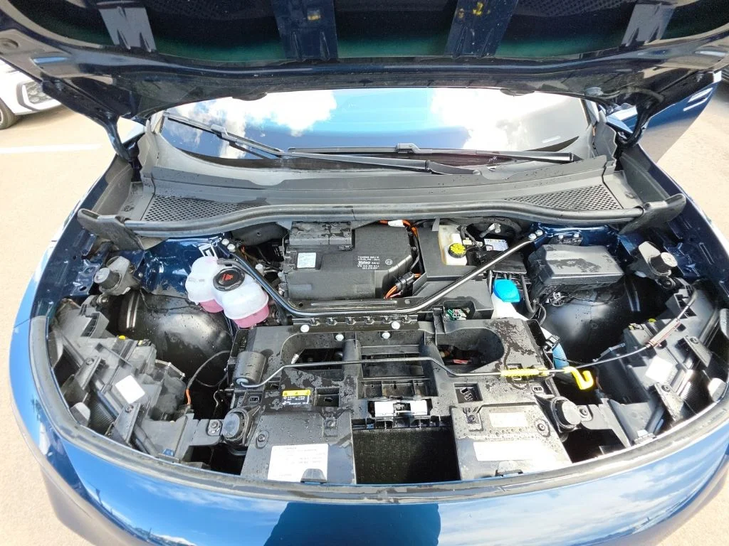 Certified Used 2023  Volkswagen Pro image 24
