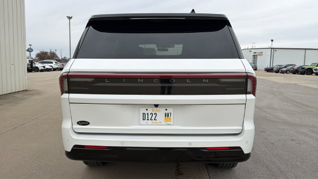 2025 Lincoln Navigator Black Label - Photo 5