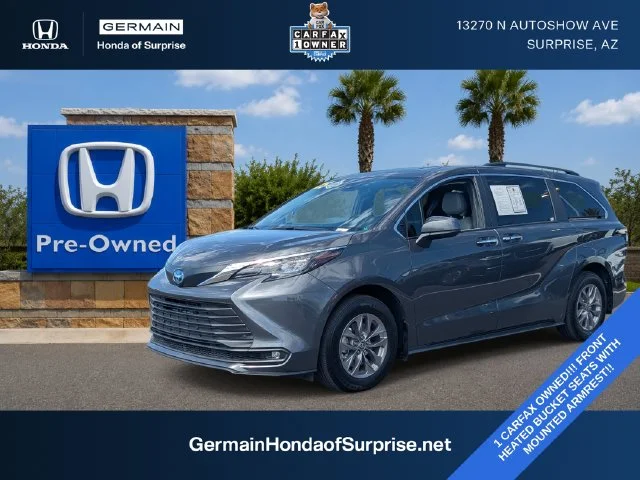 2025 Toyota Sienna XLE