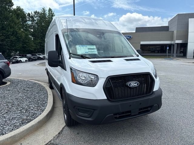 New 2026 Oxford White Ford Cargo Van image 3