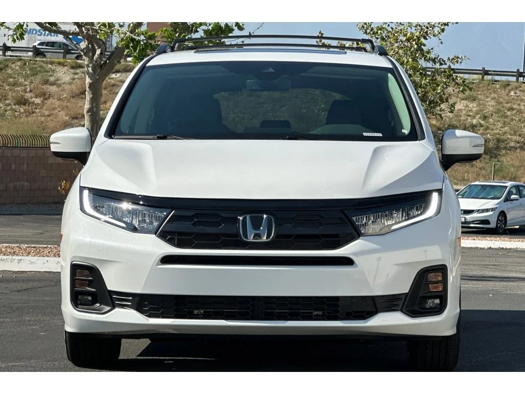 New 2026 Platinum White Pearl Honda EX-L image 10