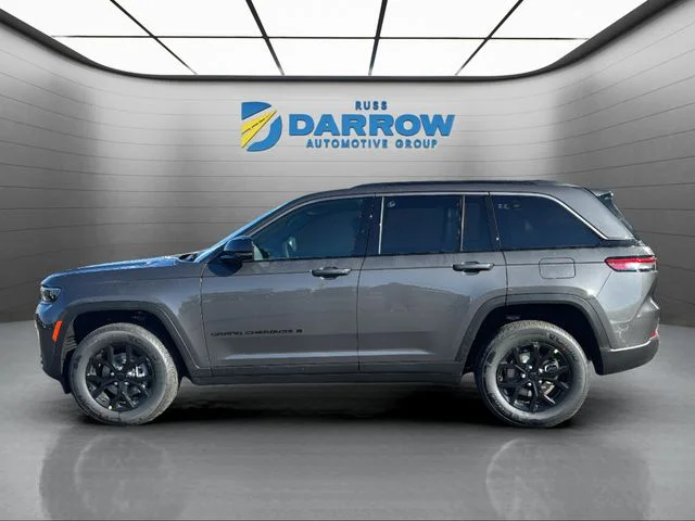 New 2026 Baltic Gray Metallic Clear-Coat Exterior Paint Jeep Altitude image 2