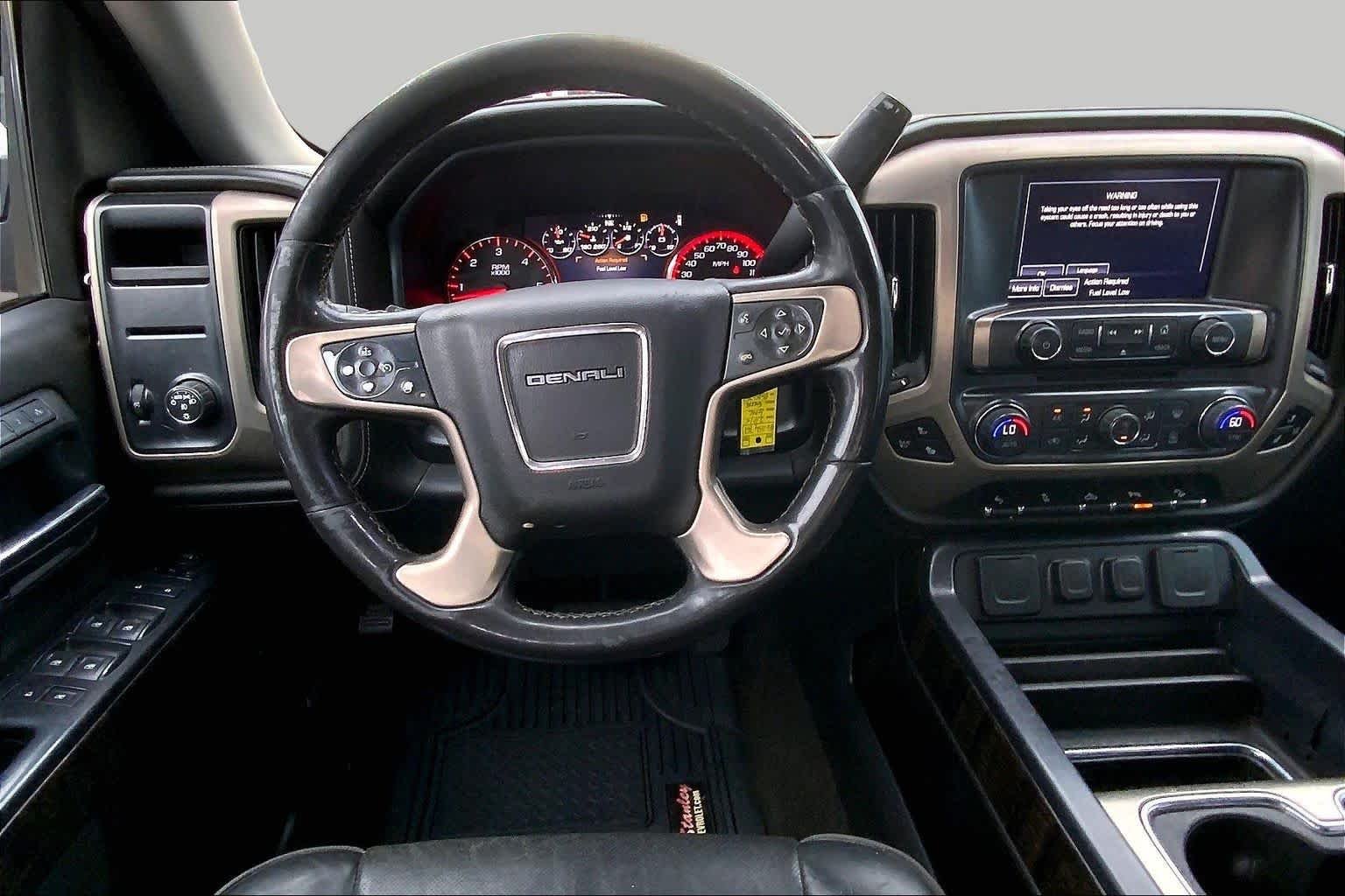Used 2015 Onyx Black GMC Denali image 6