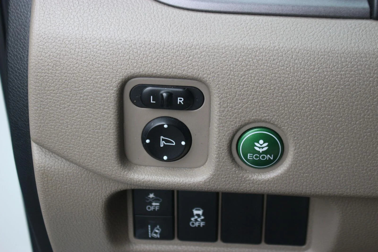 Used 2020 White Honda EX-L image 30