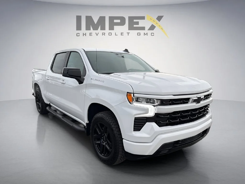 Used 2026 Summit White Chevrolet RST image 7