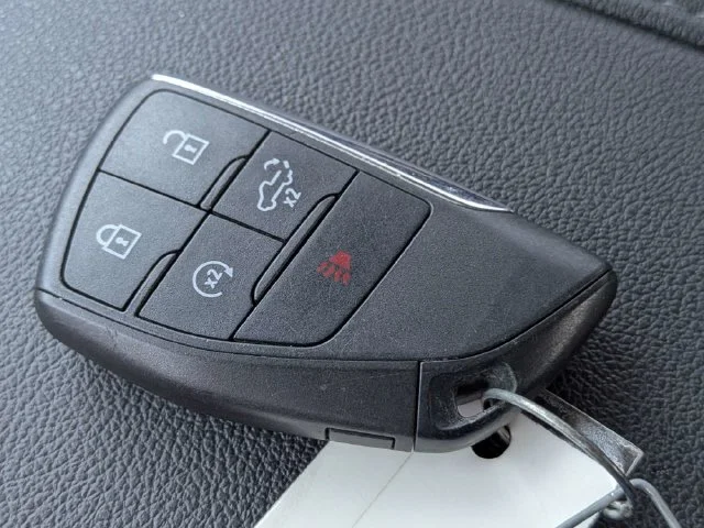 Used 2023 White Chevrolet LT Trail Boss image 28