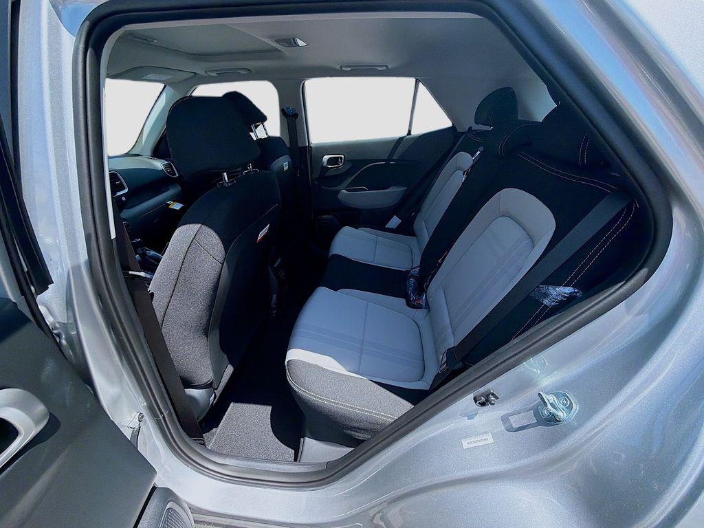 New 2026 Shimmering Silver Hyundai SEL image 16