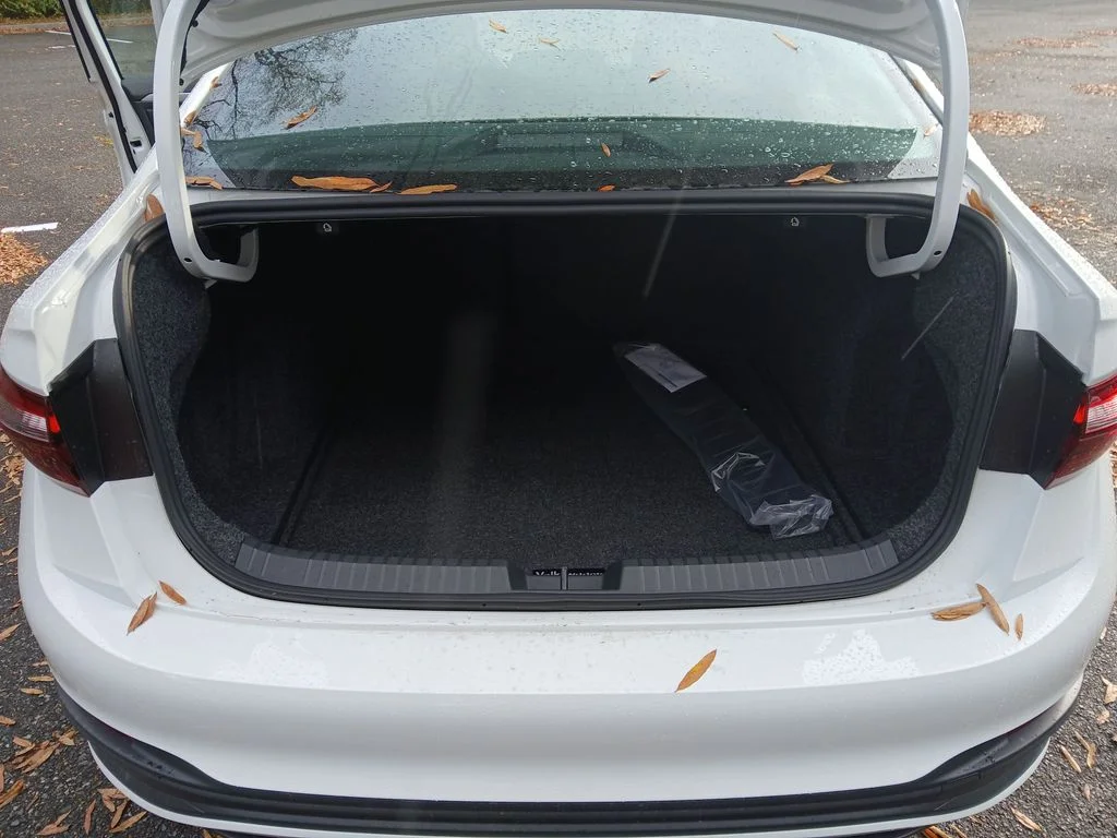 New 2026 White Volkswagen 1.5T Sport image 21