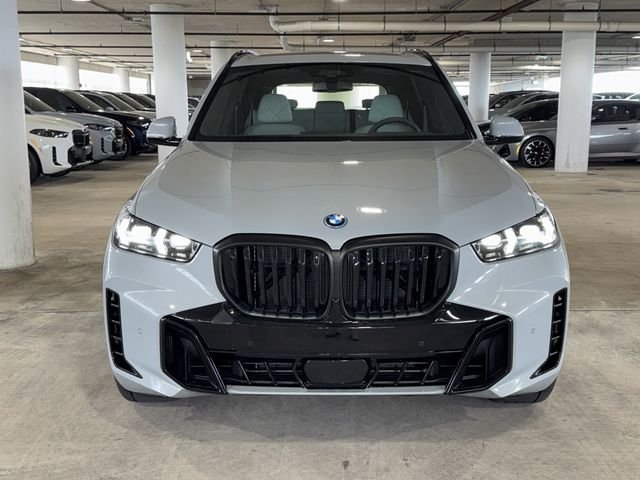 New 2026 Brooklyn Grey Metallic BMW xDrive50e image 2