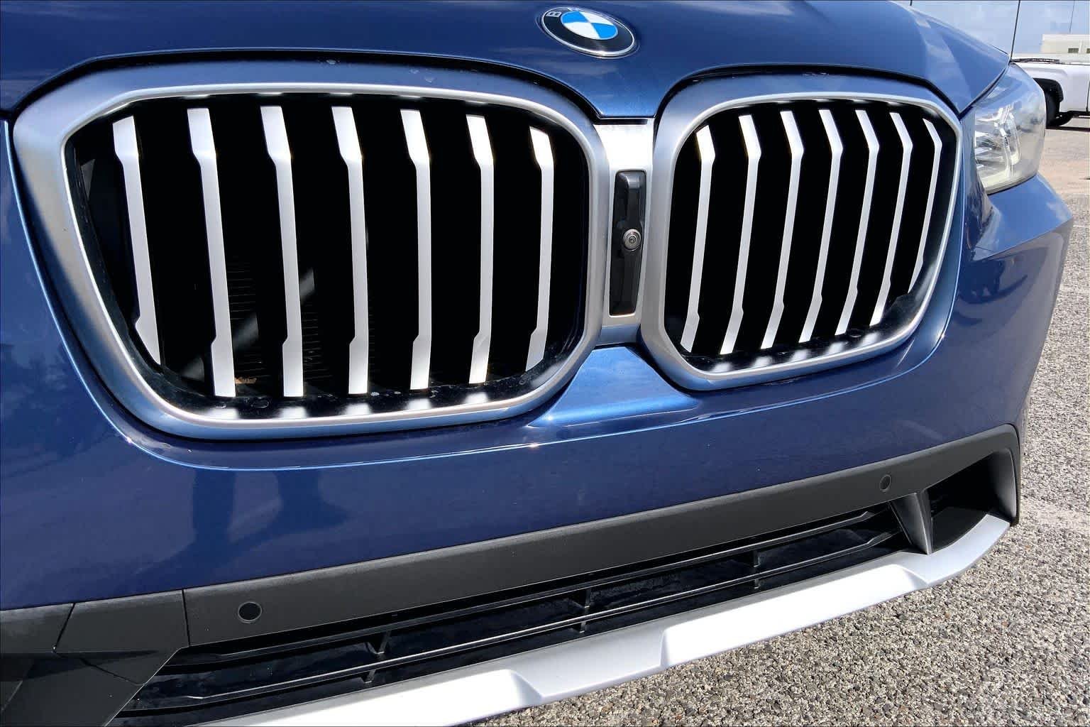 Used 2023 Phytonic Blue Metallic BMW sDrive30i image 29