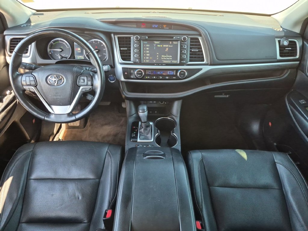 Used 2017 White Toyota Limited image 26