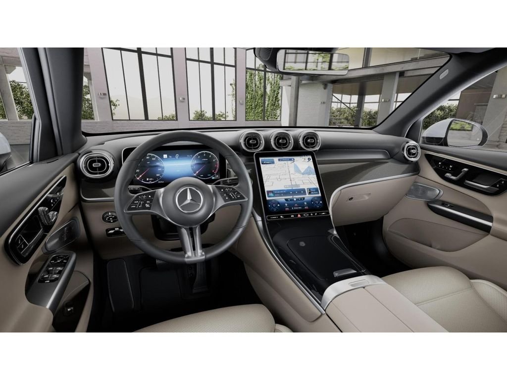 New 2026 Polar White Mercedes-Benz GLC 300 4MATIC® image 3