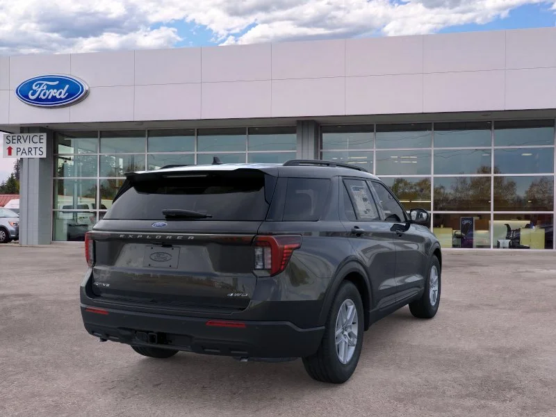 New 2026 Agate Black Metallic Ford Active image 30
