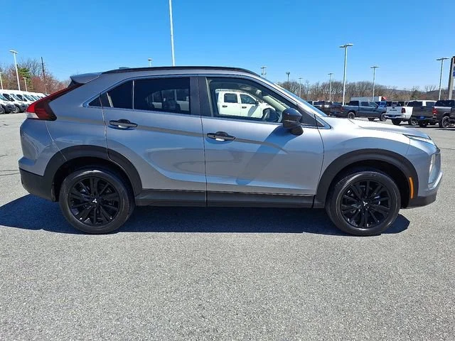 Used 2024 Gray Mitsubishi Black Edition image 8