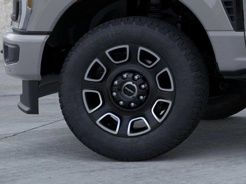 New 2026 Avalanche Gray Ford Platinum image 4