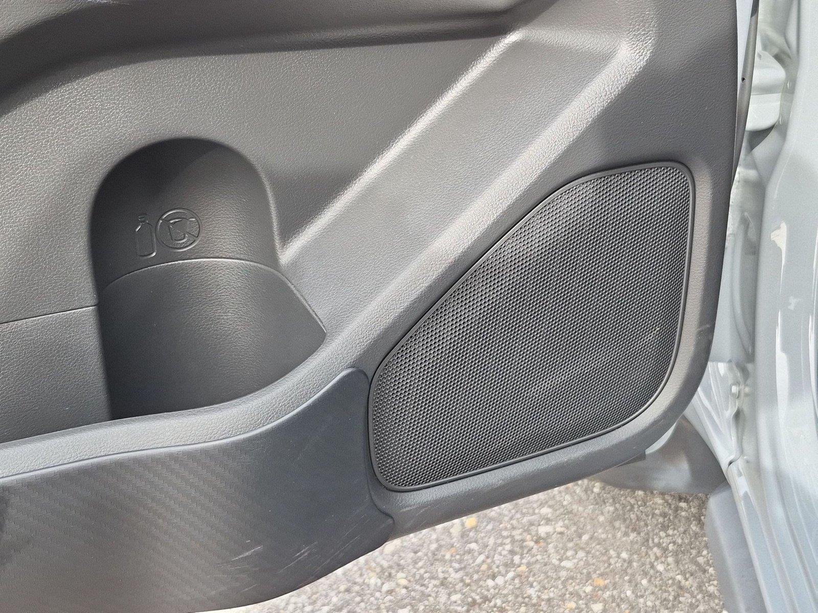 Used 2022 Boulder Grey Pearl Nissan PRO-4X image 16