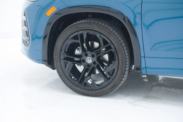 New 2026 Monterey Blue Volkswagen SE R-Line Black image 11
