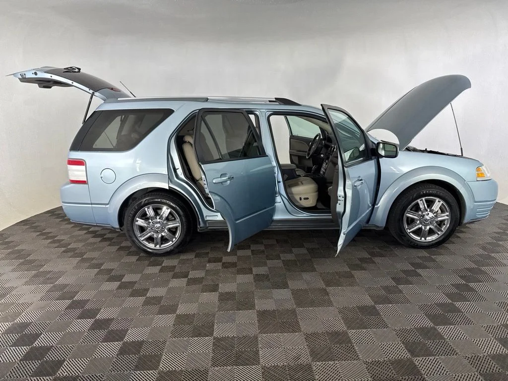 Used 2008  Ford Limited image 14