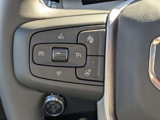 New 2026 Onyx Black GMC Elevation image 25